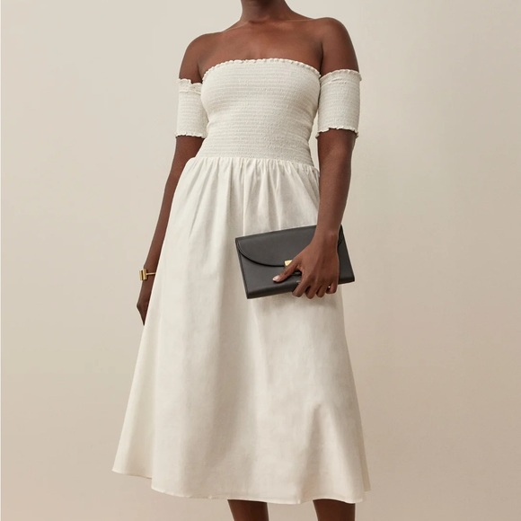 Size 10 Reformation Westley dress in white (tiny stain) - Picture 2 of 5